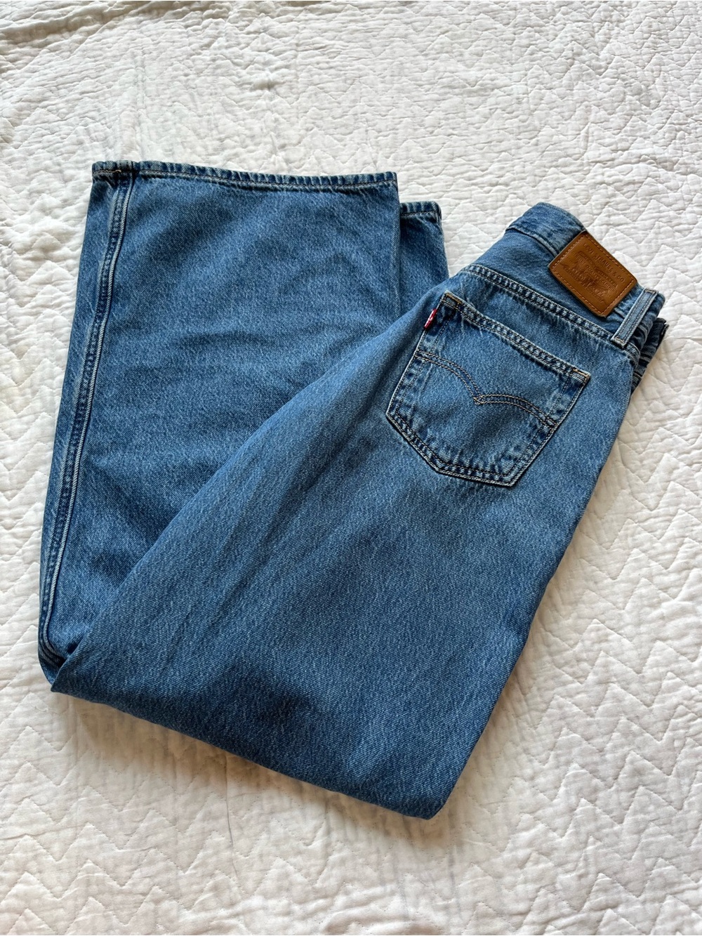 LEVI’S baggy dad wide leg jeans